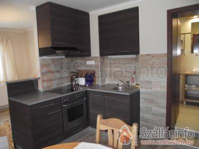 Besenyei Apartman (West Transdanubien > Vas megye > Sárvár)