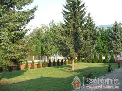 Boglárka Panzió és Apartmanházak (Észak-Magyarország > Borsod-Abaúj-Zemplén megye > Mezőkövesd-Zsóry-fürdő)