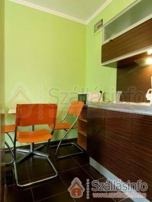 Color Beach Apartmanház (Süd Transdanubien > Somogy megye > Siófok)