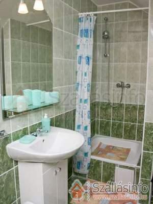 Erdős Vendégház és Apartman (West Transdanubien > Győr-Moson-Sopron megye > Mosonmagyaróvár)
