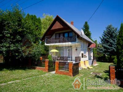 Erika Apartmanház (Dél-Dunántúl > Tolna megye > Dombóvár-Gunarasfürdő)