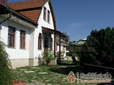 Gréti Wellness és Gyógypanzió (Budapest és környéke > Pest megye > Leányfalu)