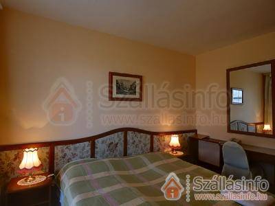 Hotel Bobbio (Budapest und die Umgebung > Pest megye > Budapest 12. (XII.) kerület)