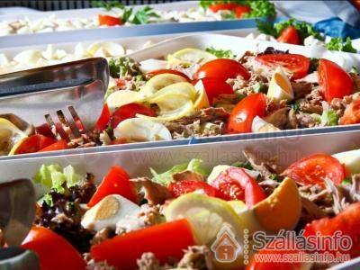 Hotel Marina Port**** (Közép-Dunántúl > Veszprém megye > Balatonkenese)