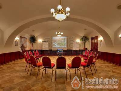 Hotel Szarvaskút (Central Transdanubian > Veszprém megye > Zirc)