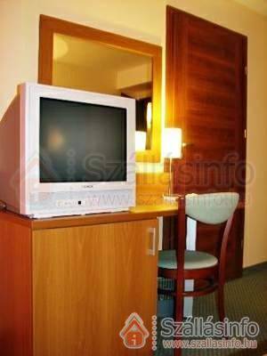 Hotel Yacht Club*** (Dél-Dunántúl > Somogy megye > Siófok)