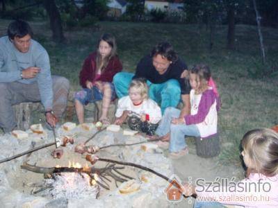 Jásd Vendégház (Central Transdanubian > Veszprém megye > Jásd)