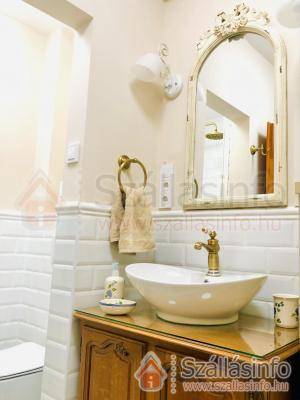 Lux Apartman Villa (North Plain > Hajdú-Bihar megye > Hajdúszoboszló)