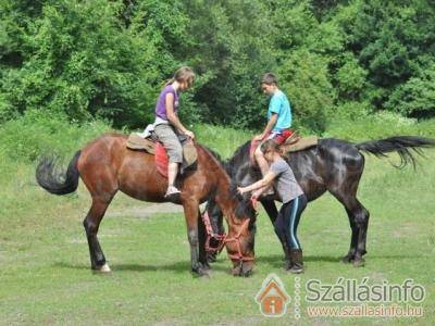 Mathias Lovaspanzió (Budapest and surroundings > Pest megye > Kemence-Királyháza)