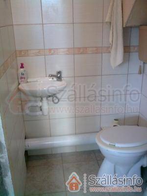 Nefelejcs Vendégház Érden (Budapest and surroundings > Pest megye > Érd)