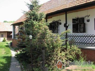 Panyor Vendégház (South Transdanubian > Baranya megye > Kárász)