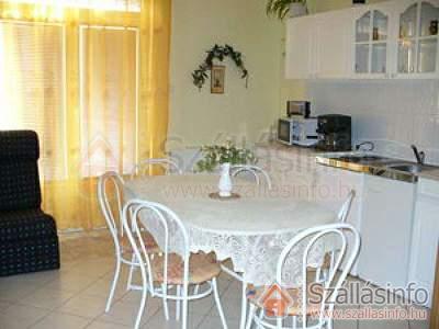Pávai Apartman2 (Észak-Alföld > Hajdú-Bihar megye > Hajdúszoboszló)